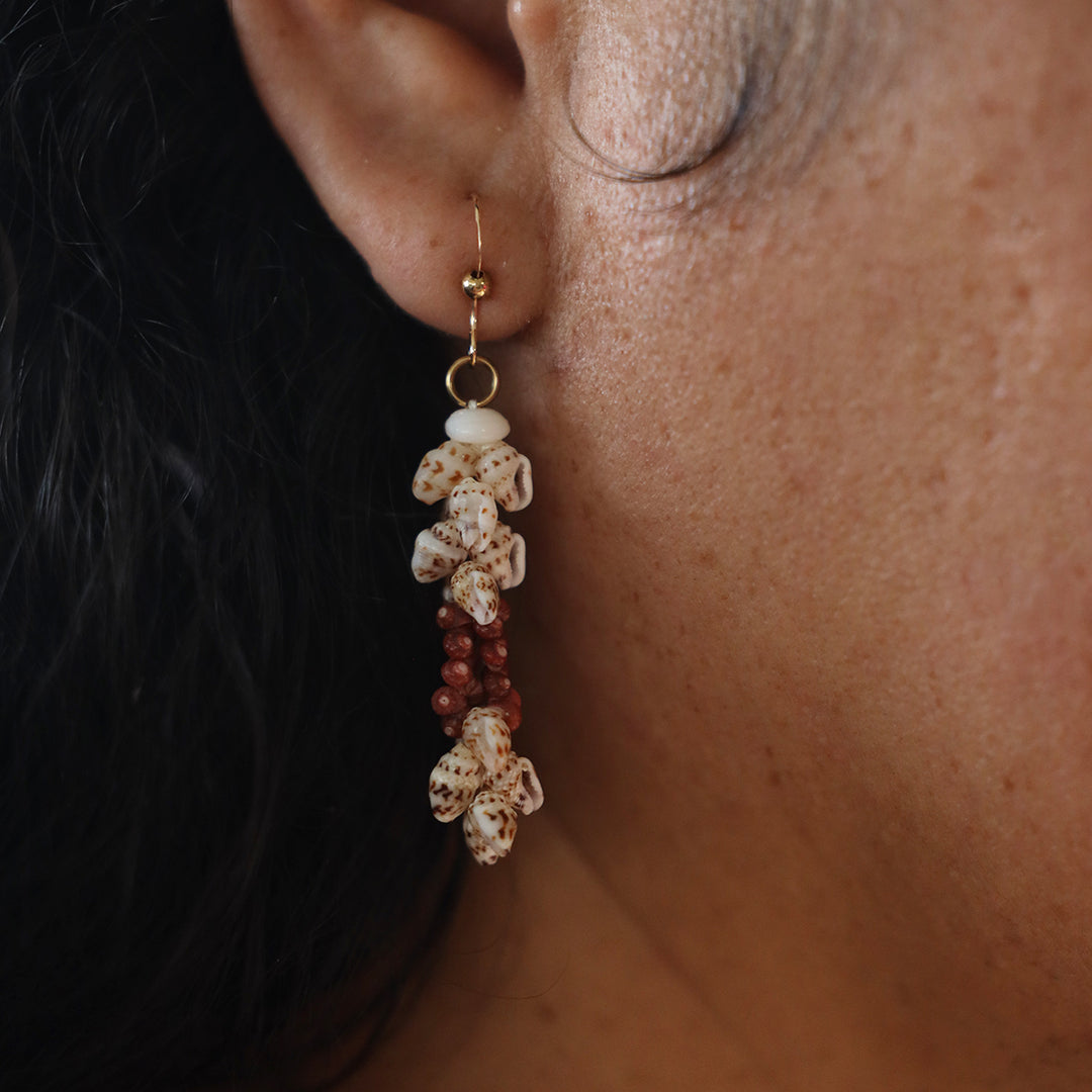 1.5" Niʻihau Shell Earring | Kipona*