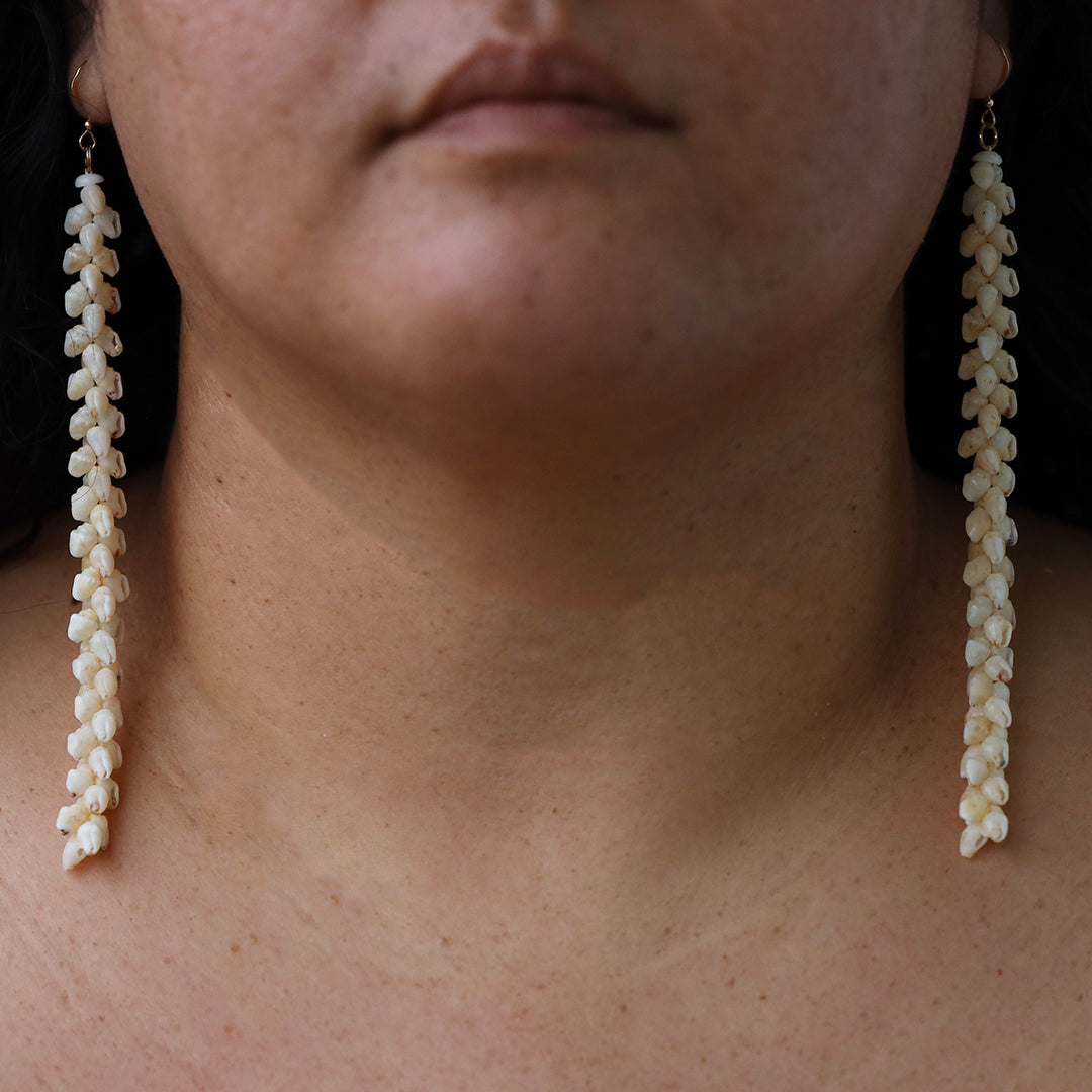 5" Niʻihau Shell Earring | Momi | Pīkake