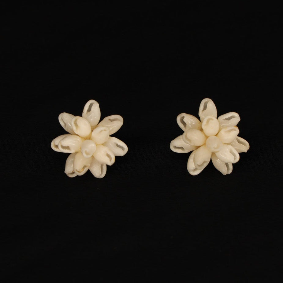 Niʻihau Shell Earring | Laisi|  Post