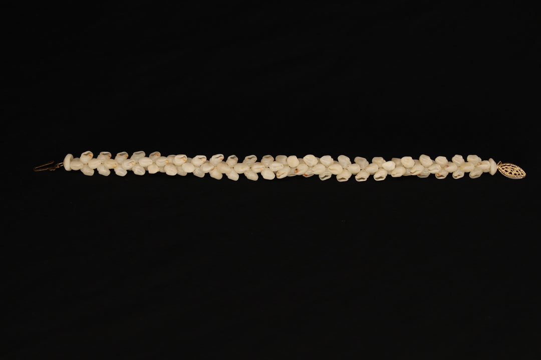 7.5" Niʻihau Shell Bracelet | Momi |  Pīkake