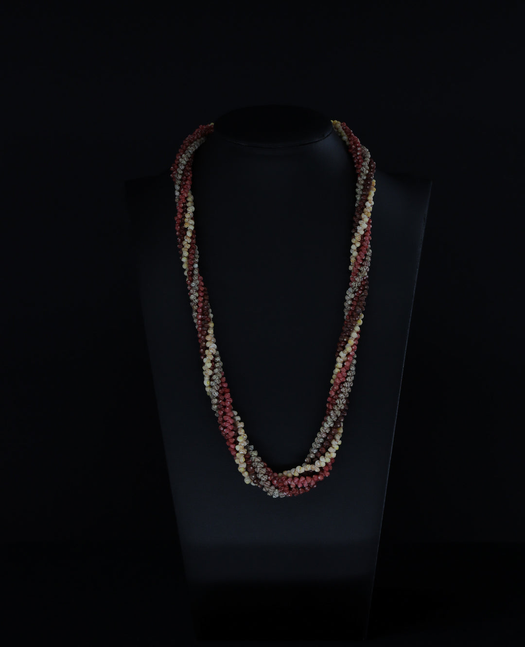 22" Niʻihau Shell Lei | 5 Strand | Kahelelani